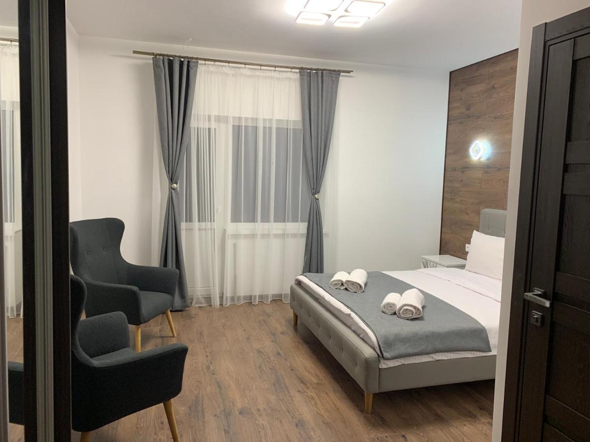 בוקובל Imperial Hotel מראה חיצוני תמונה