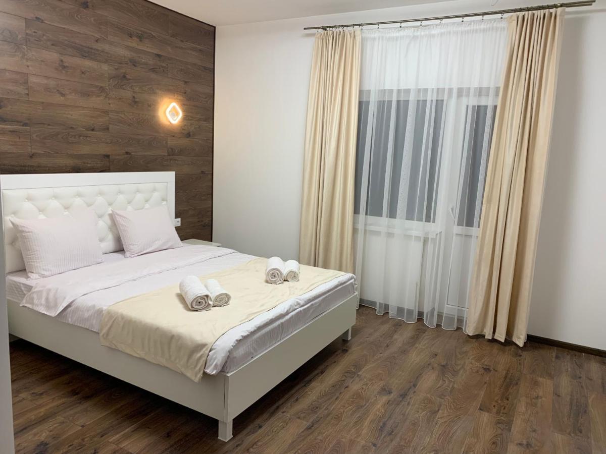 בוקובל Imperial Hotel מראה חיצוני תמונה