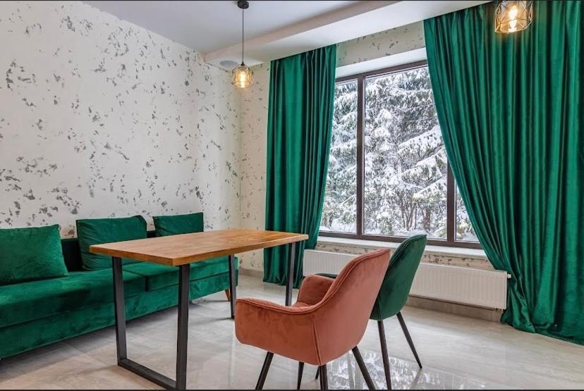 בוקובל Imperial Hotel מראה חיצוני תמונה