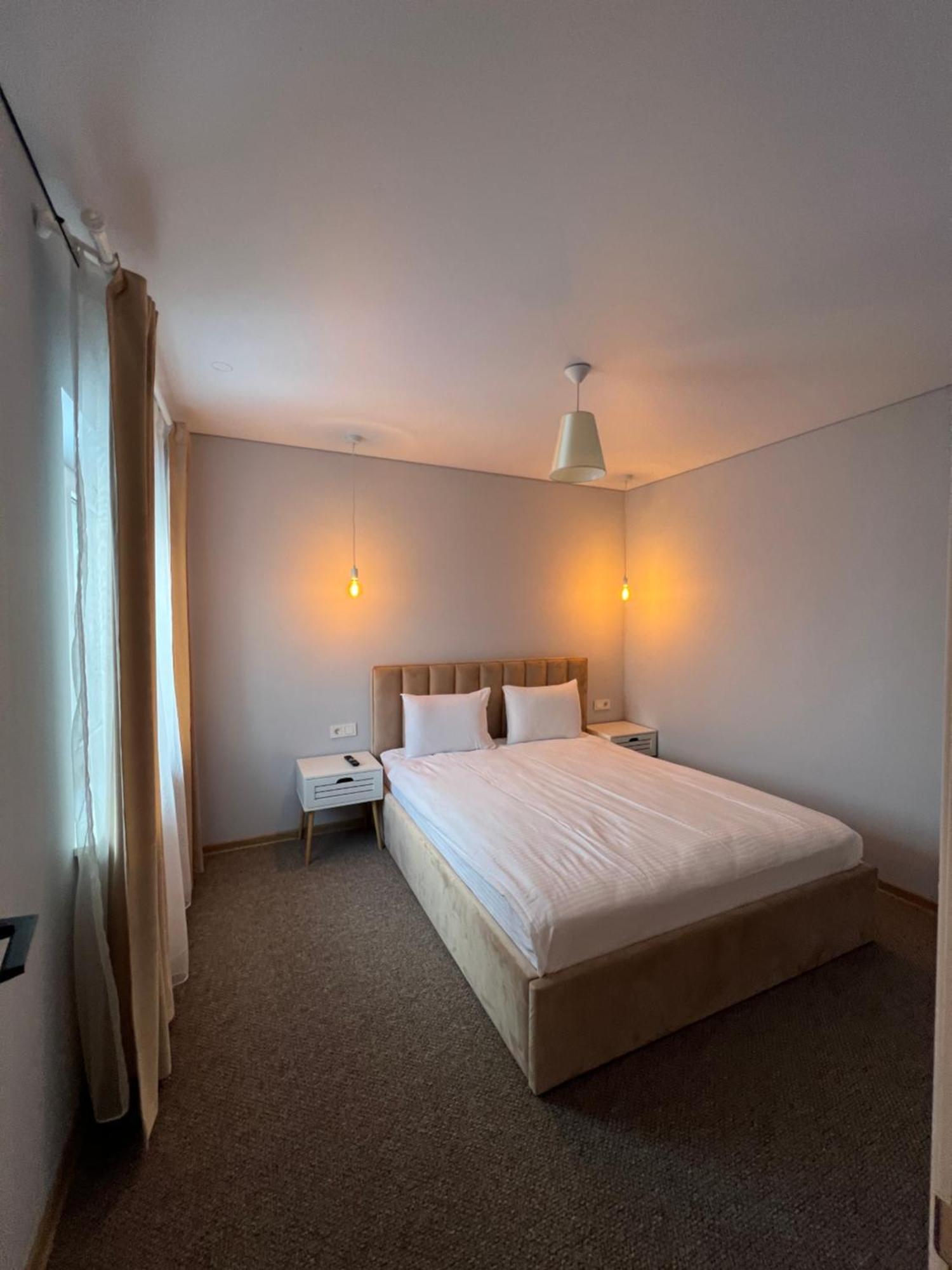 בוקובל Imperial Hotel מראה חיצוני תמונה