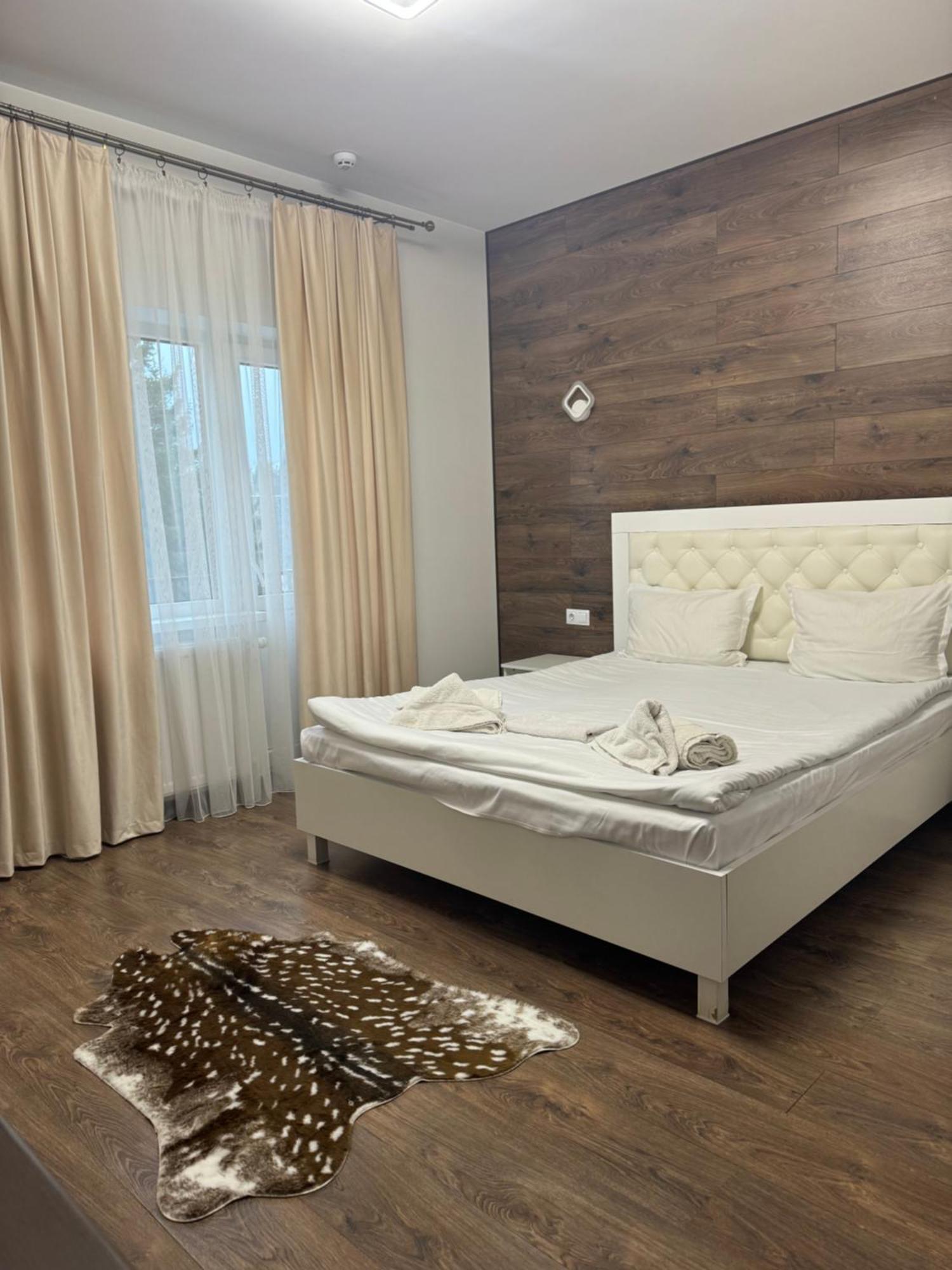 בוקובל Imperial Hotel מראה חיצוני תמונה